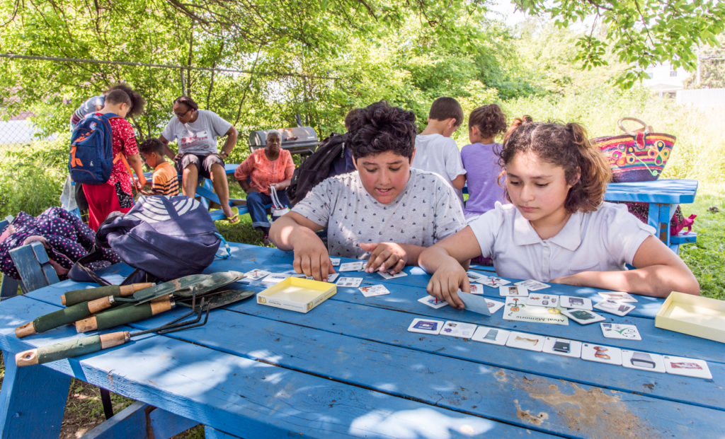 Kathie diStefano workshop at Filbert Street Community Garden