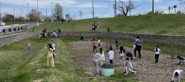 Community trash cleanup event with students from Bay Brook Elementary / Middle School during the 2022 Baltimore-Rotterdam Operation Trash exchange organized by Kathie diStefano.